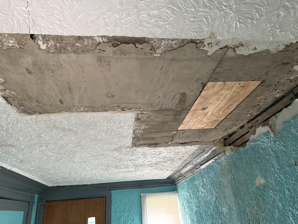 Textured ceiling and wall restoration, before