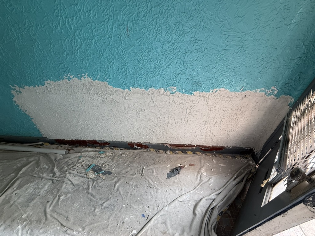 Textured ceiling and wall restoration, project photo 4