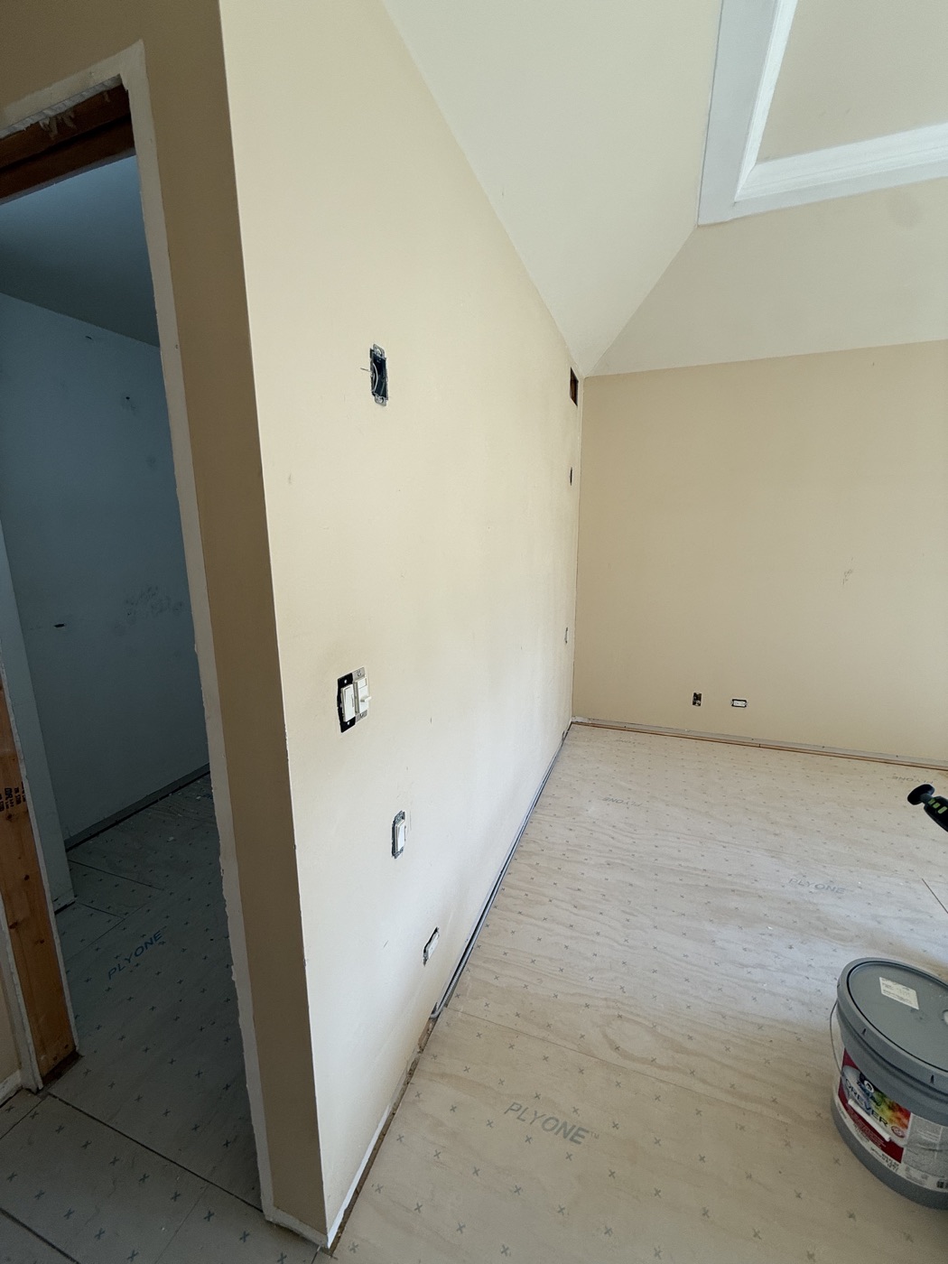Whole-house drywall and paint, project photo 16