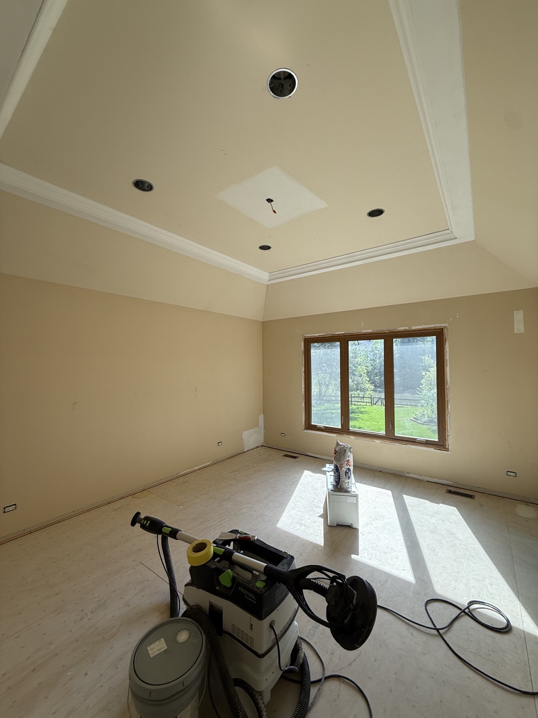Whole-house drywall and paint, project photo 17